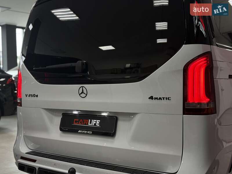 Минивэн Mercedes-Benz V-Class 2015 в Тернополе