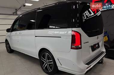 Минивэн Mercedes-Benz V-Class 2015 в 