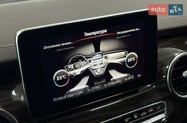 Минивэн Mercedes-Benz V-Class 2015 в 