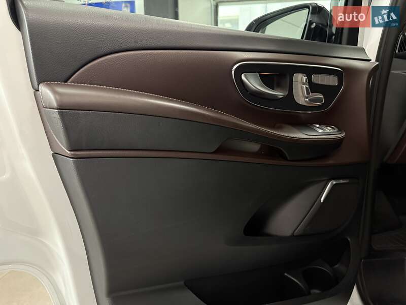 Минивэн Mercedes-Benz V-Class 2015 в Тернополе