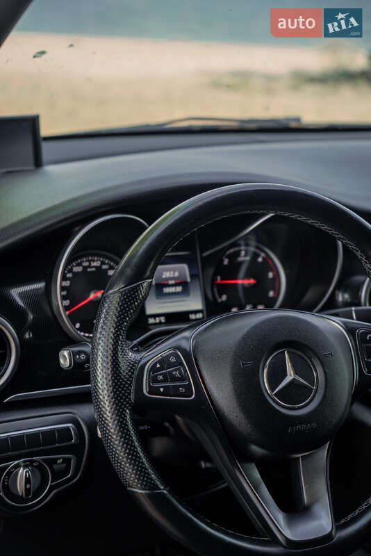 Минивэн Mercedes-Benz V-Class 2017 в Черновцах