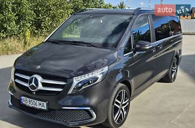 Минивэн Mercedes-Benz V-Class 2020 в 