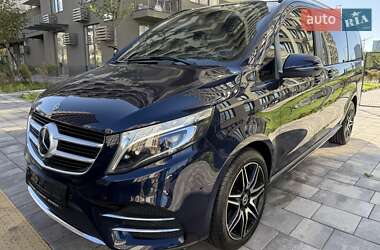 Минивэн Mercedes-Benz V-Class 2019 в 