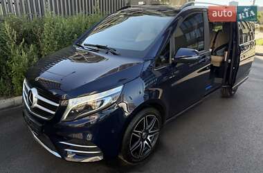 Минивэн Mercedes-Benz V-Class 2019 в 