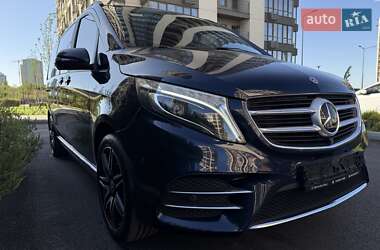 Минивэн Mercedes-Benz V-Class 2019 в 