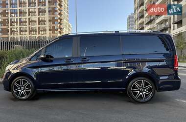 Минивэн Mercedes-Benz V-Class 2019 в 