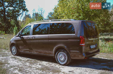 Минивэн Mercedes-Benz V-Class 2016 в 
