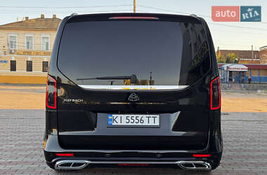 Минивэн Mercedes-Benz V-Class 2016 в 