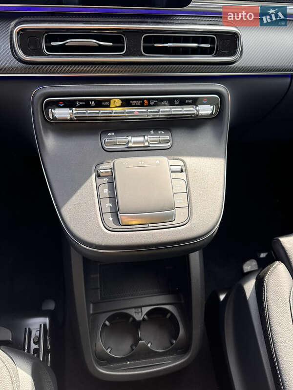 Минивэн Mercedes-Benz V-Class 2024 в Житомире