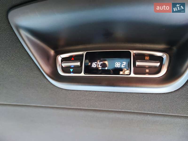 Минивэн Mercedes-Benz V-Class 2021 в Черновцах