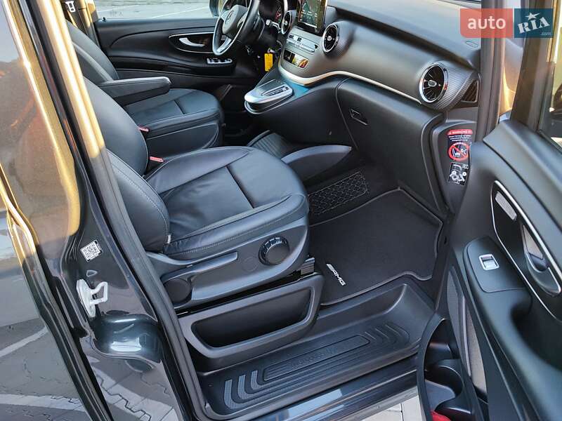 Минивэн Mercedes-Benz V-Class 2021 в Черновцах
