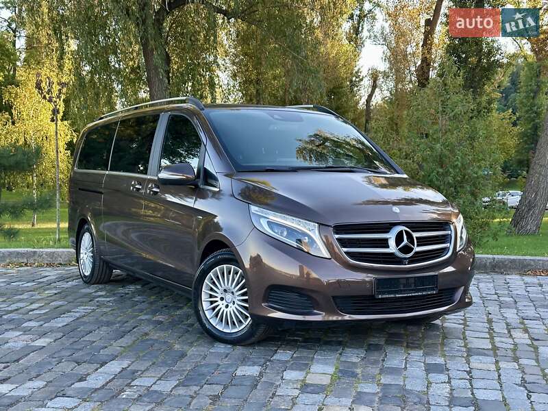 Mercedes-Benz V-Class 2016