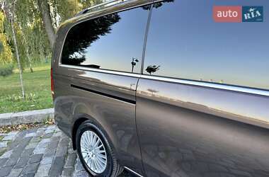 Минивэн Mercedes-Benz V-Class 2016 в 