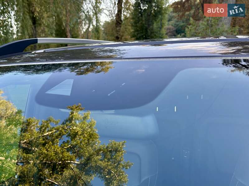 Мінівен Mercedes-Benz V-Class 2016 в Києві