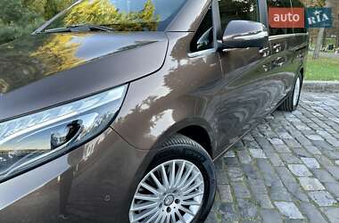 Минивэн Mercedes-Benz V-Class 2016 в 
