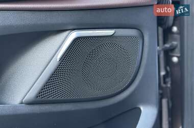 Минивэн Mercedes-Benz V-Class 2016 в 