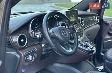 Минивэн Mercedes-Benz V-Class 2016 в 