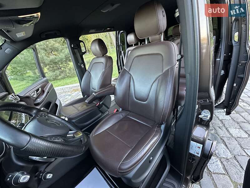 Мінівен Mercedes-Benz V-Class 2016 в Києві