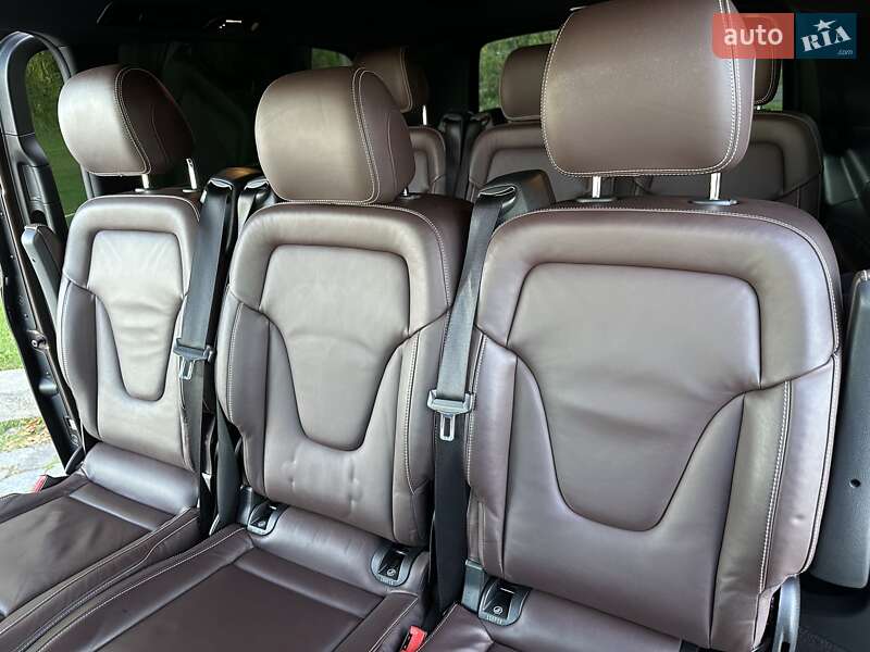 Мінівен Mercedes-Benz V-Class 2016 в Києві