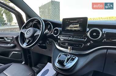 Минивэн Mercedes-Benz V-Class 2016 в 