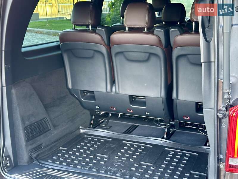 Мінівен Mercedes-Benz V-Class 2016 в Києві