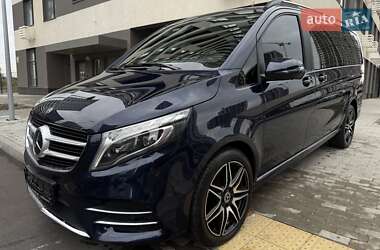 Минивэн Mercedes-Benz V-Class 2018 в 