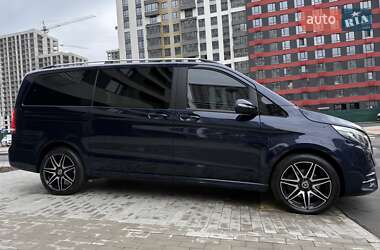 Минивэн Mercedes-Benz V-Class 2018 в 