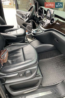 Минивэн Mercedes-Benz V-Class 2018 в 