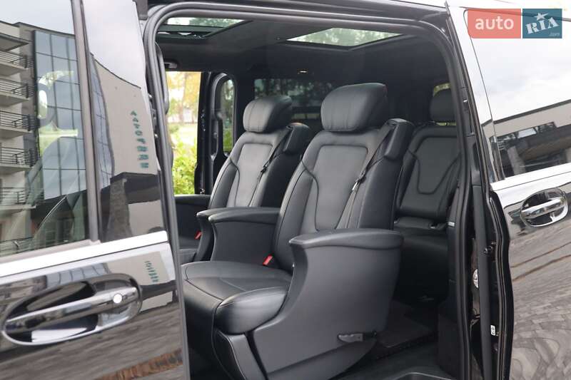 Минивэн Mercedes-Benz V-Class 2020 в Ужгороде