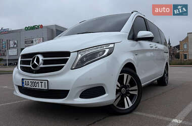 Mercedes-Benz V-Class 2016