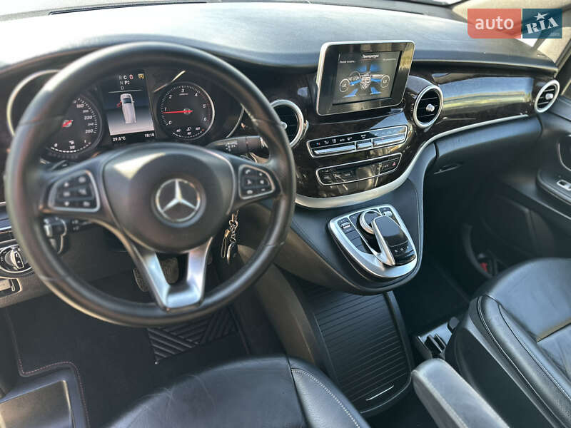 Мінівен Mercedes-Benz V-Class 2015 в Херсоні фото 28 Мінівен Mercedes-Benz V-Class 2015 в Херсоні