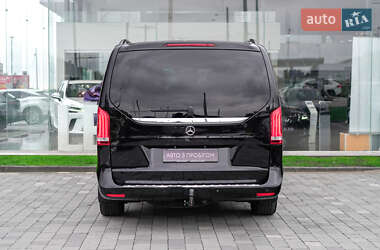 Мінівен Mercedes-Benz V-Class 2016 в 