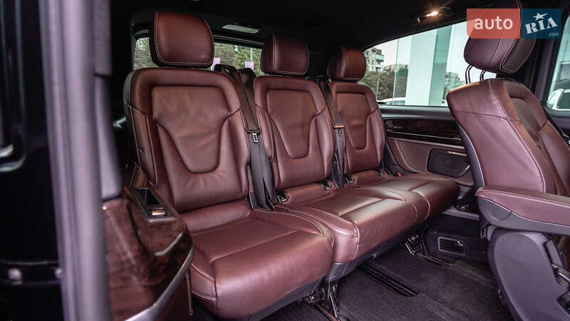 Мінівен Mercedes-Benz V-Class 2016 в Львові фото 8 Мінівен Mercedes-Benz V-Class 2016 в Львові