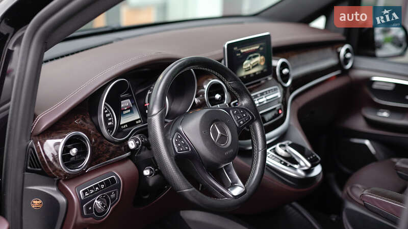 Мінівен Mercedes-Benz V-Class 2016 в Львові фото 19 Мінівен Mercedes-Benz V-Class 2016 в Львові