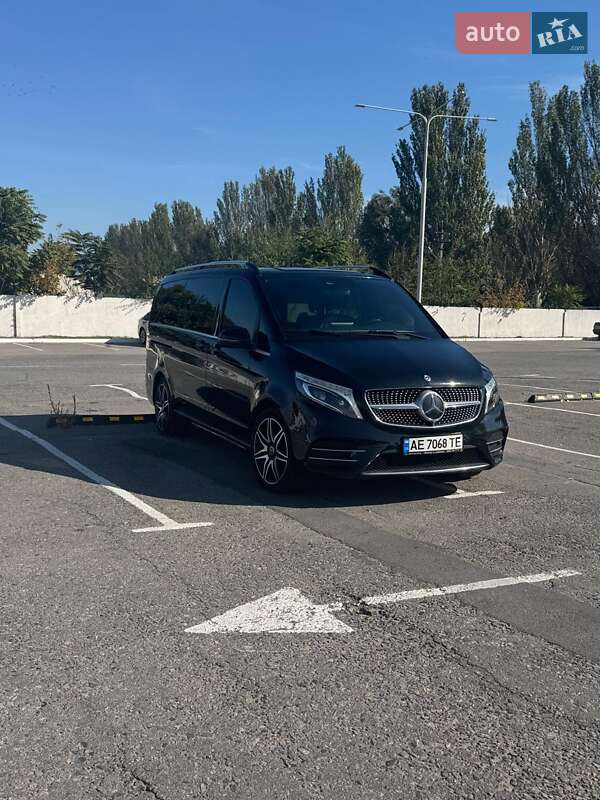 Минивэн Mercedes-Benz V-Class 2020 в Днепре