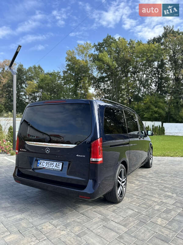 Минивэн Mercedes-Benz V-Class 2018 в Луцке