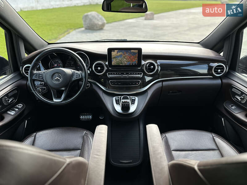 Минивэн Mercedes-Benz V-Class 2018 в Луцке