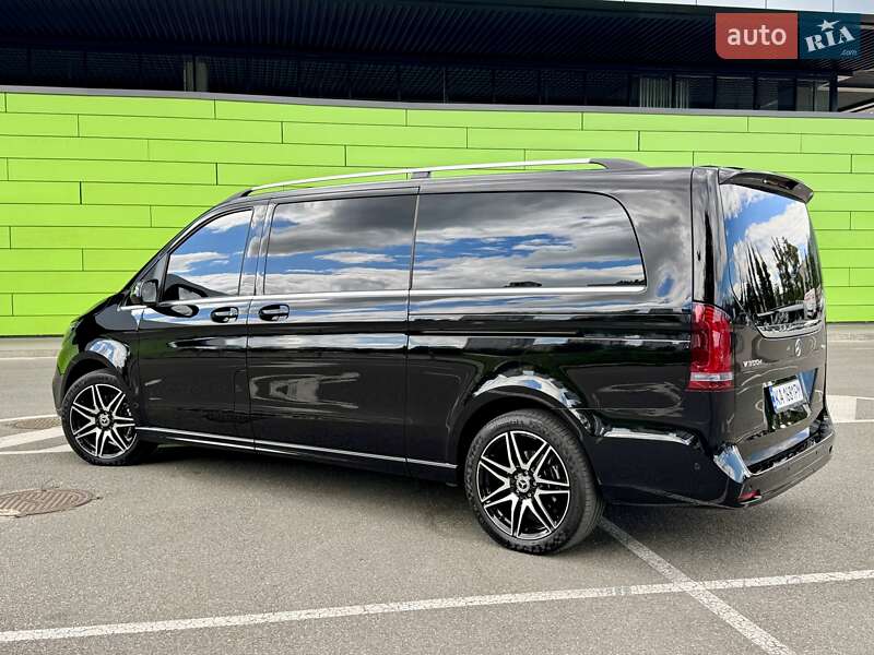 Мінівен Mercedes-Benz V-Class 2023 в Києві
