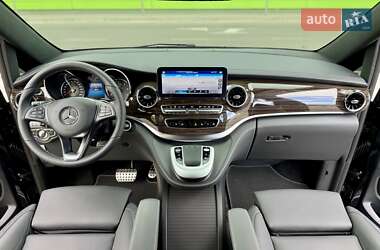 Минивэн Mercedes-Benz V-Class 2023 в 