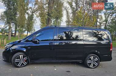 Минивэн Mercedes-Benz V-Class 2017 в 