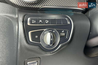 Мінівен Mercedes-Benz V-Class 2017 в  фото 30 Мінівен Mercedes-Benz V-Class 2017 в
