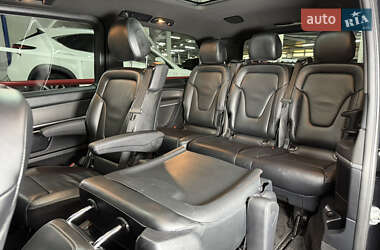 Мінівен Mercedes-Benz V-Class 2017 в  фото 43 Мінівен Mercedes-Benz V-Class 2017 в