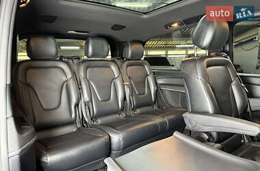 Мінівен Mercedes-Benz V-Class 2017 в  фото 55 Мінівен Mercedes-Benz V-Class 2017 в