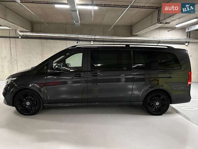Мінівен Mercedes-Benz V-Class 2021 в Києві