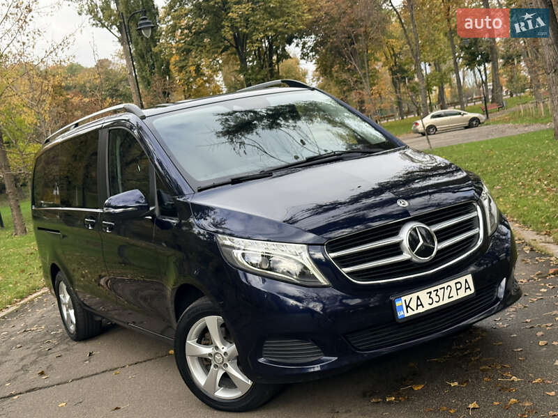 Минивэн Mercedes-Benz V-Class 2017 в Киеве