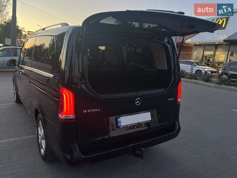 Минивэн Mercedes-Benz V-Class 2015 в Виннице фото 9 Минивэн Mercedes-Benz V-Class 2015 в Виннице