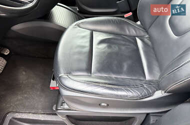 Мінівен Mercedes-Benz V-Class 2015 в  фото 55 Мінівен Mercedes-Benz V-Class 2015 в