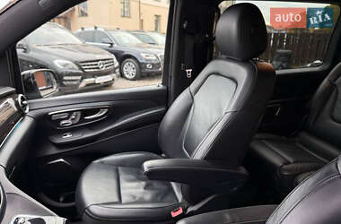 Мінівен Mercedes-Benz V-Class 2015 в  фото 64 Мінівен Mercedes-Benz V-Class 2015 в