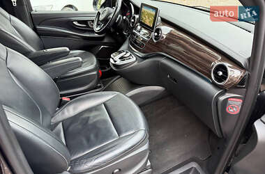 Мінівен Mercedes-Benz V-Class 2015 в  фото 70 Мінівен Mercedes-Benz V-Class 2015 в