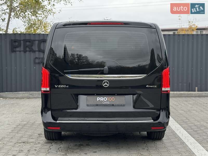 Минивэн Mercedes-Benz V-Class 2018 в Киеве